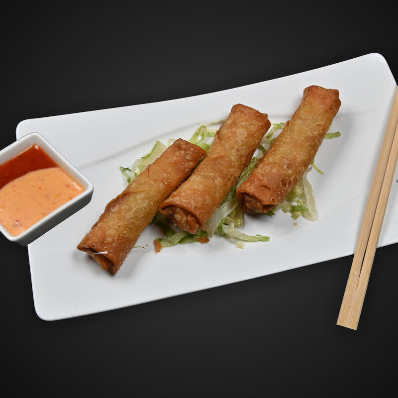 Imperial Vietnamese Chicken Egg Rolls (3)